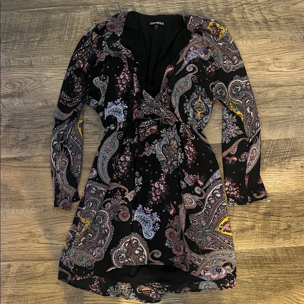 Express Multicolor Paisley Long Sleeve Dress
